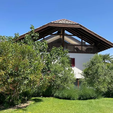 Weingut Weidlhof - Suite & Breakfast - Vacation For Wine Lovers-2